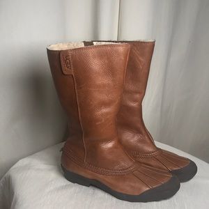 UGG Australia Belfair boots sz 10 New